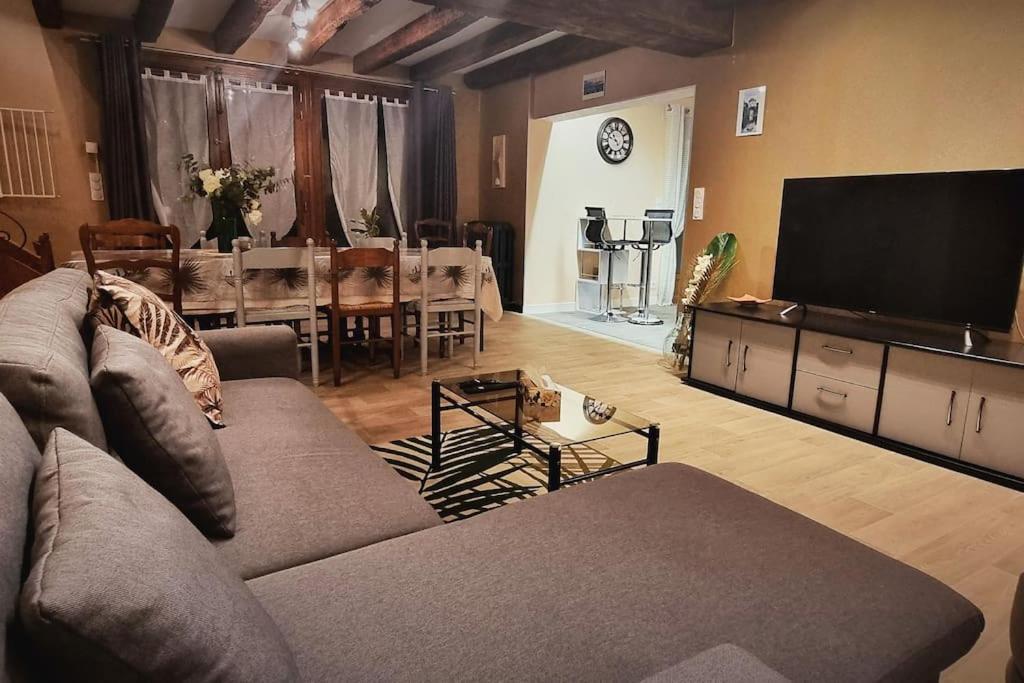 Grand - Le Saint-chrirtophe * Chateauroux